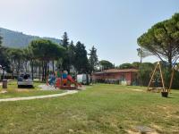 Rinnovo e manutenzione attrezzature parchi pubblici